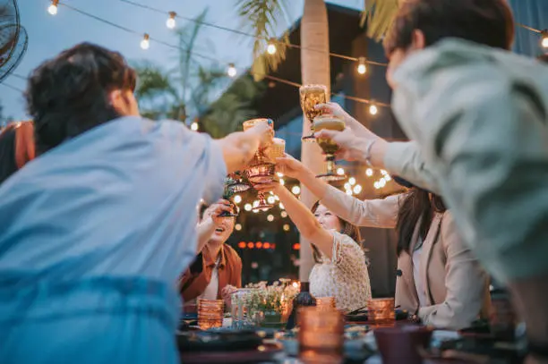 Chairs For An Outdoor Party you can find on Gecko