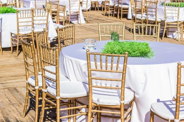 Chiavari Wedding Chairs and Round Table with cover you can find on Gecko